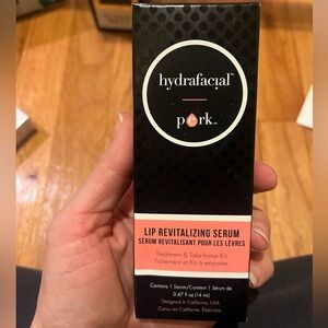Hydra facial lip revitalization serum perk